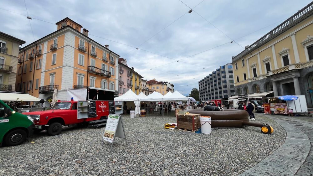 Locarno - Streetfood auf der Piazza Grande